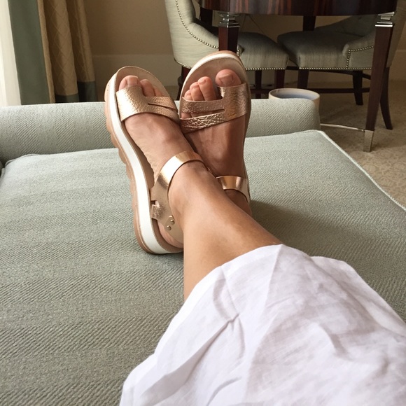 Meet your Posher, Mimi - Picture 1 of 1